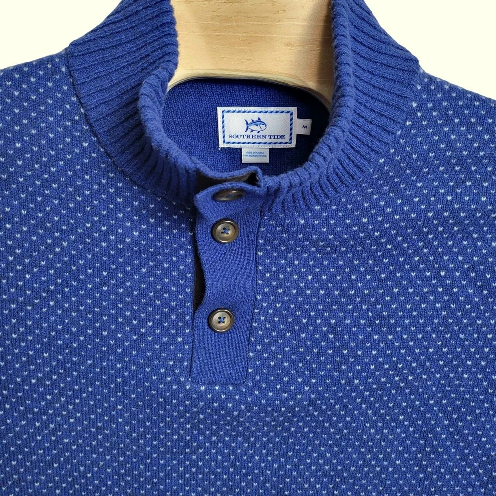 Southern Tide Mens Medium Blue Button Mock Neck Pullover Knit Sweater Textured